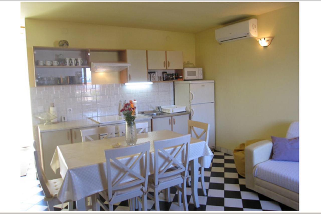 Apartment Glavica Supetar Extérieur photo